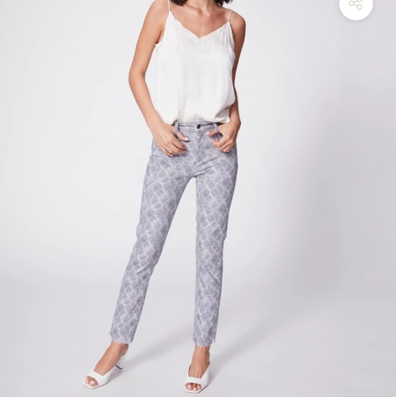 Paige  hoxton slim ouseam slit jeans bnwt size 26 - Picture 1 of 11